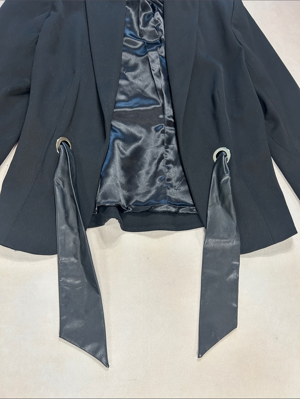 Cache blazer - Picture 4 of 9